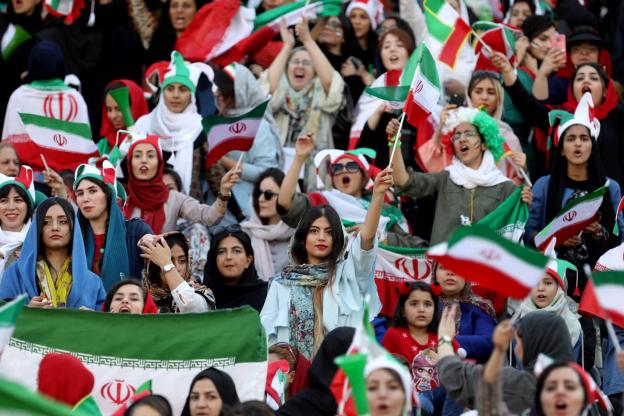 Iran : les femmes de retour au stade !